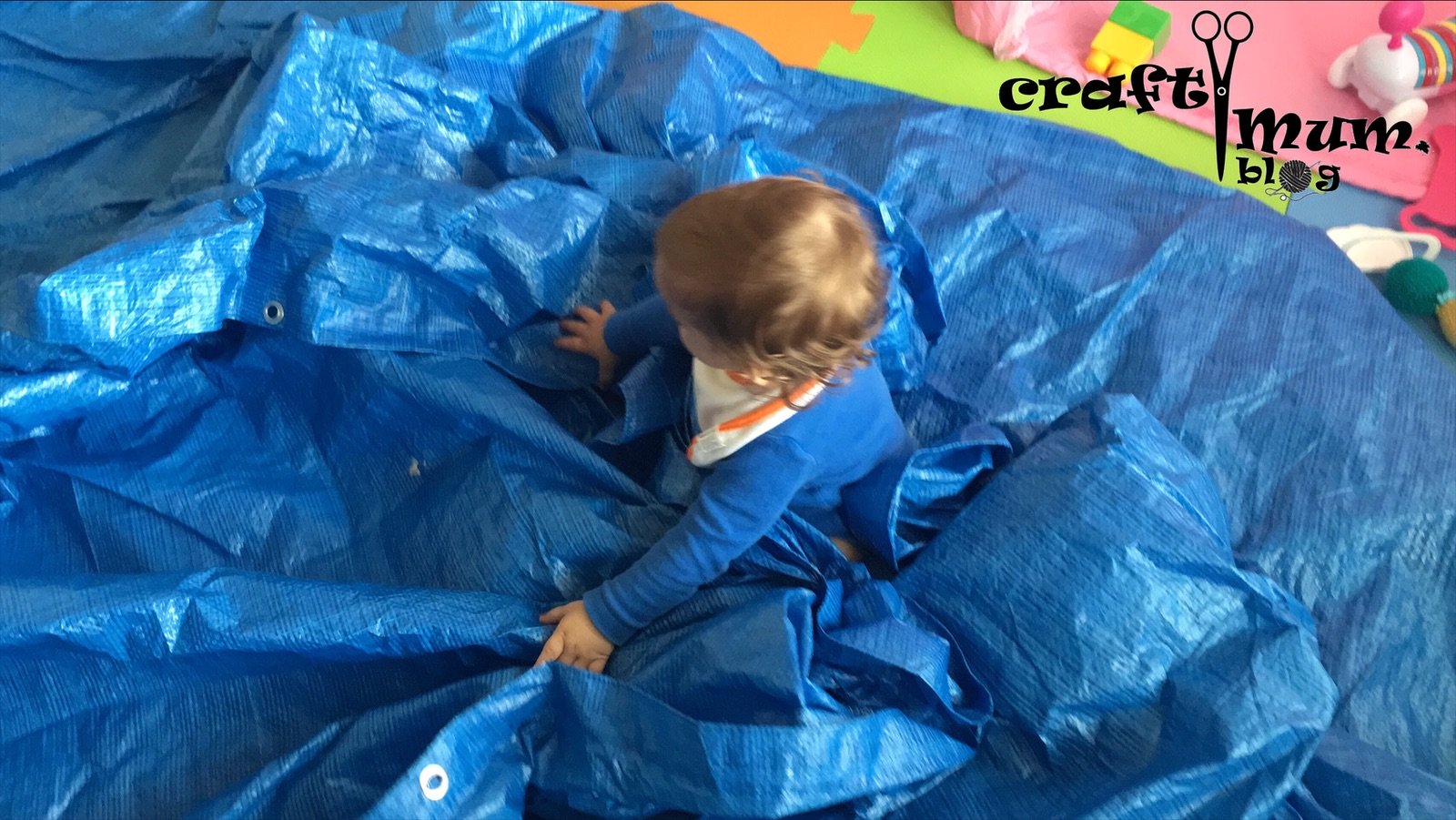 Tarpaulin play