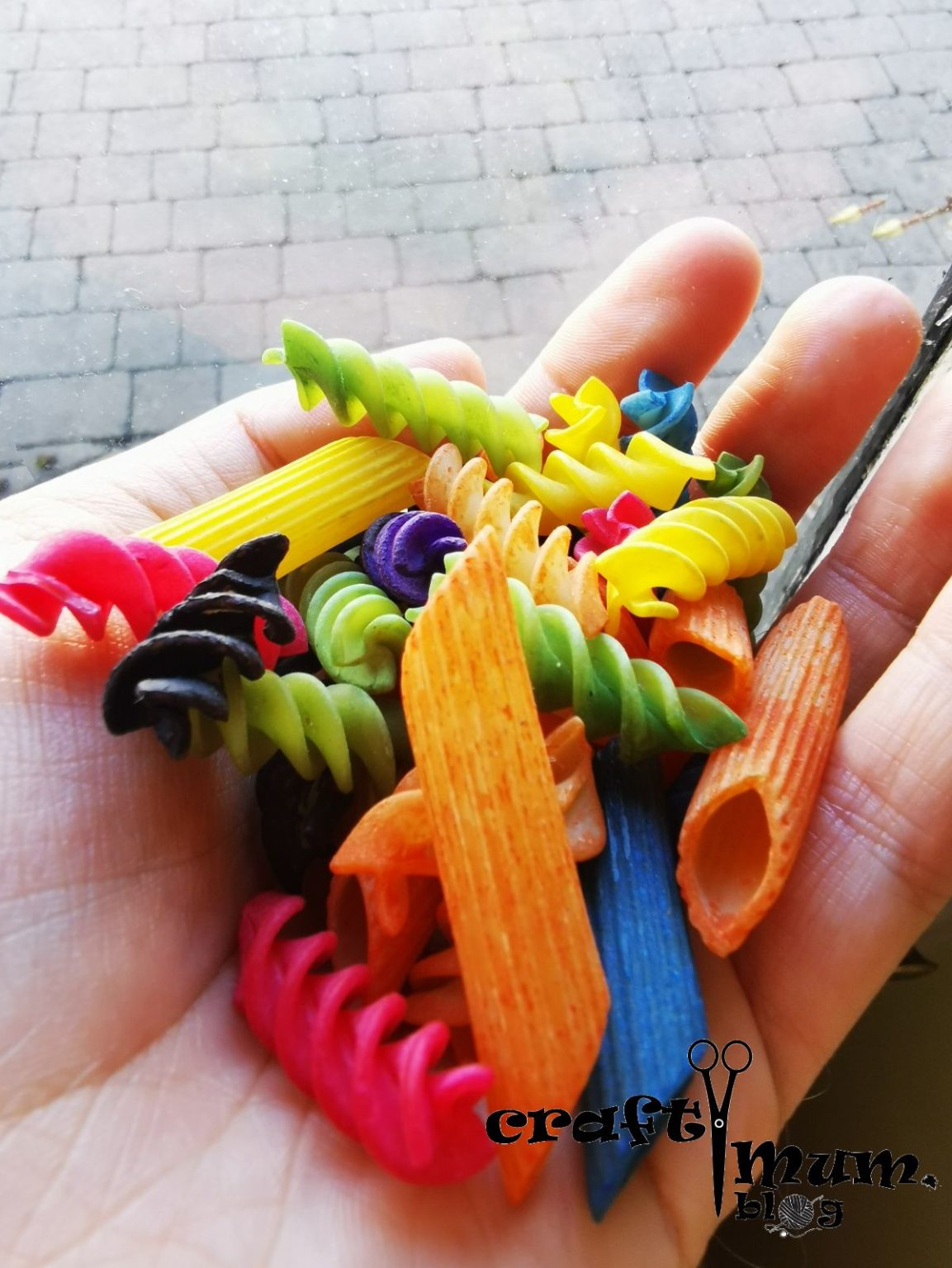 Dying pasta for play Crafty Mum