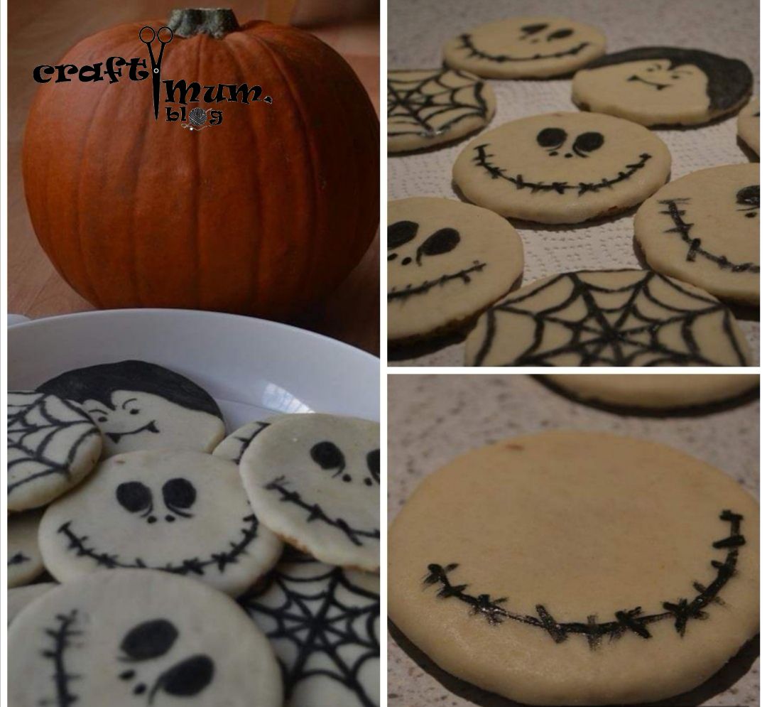 Halloween biscuits
